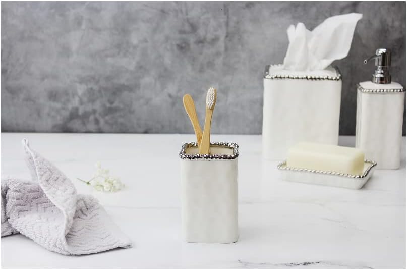 Toothbrush Holder with Silver Beads