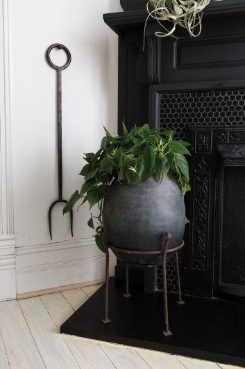 Adobe Plant Stand 13.25"x 23.5"