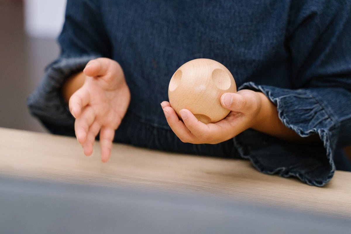 WOODEN SENSORY BALLS
