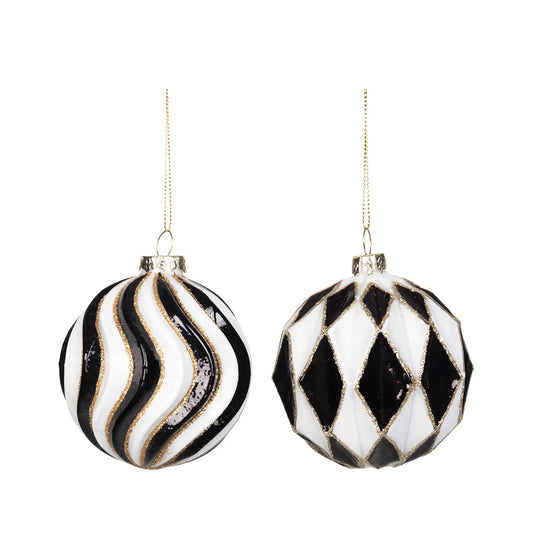 Black & White Pattern Ornament