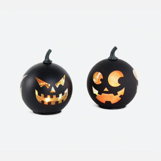 Lighted Glass Jack-o-Lantern w/Flame