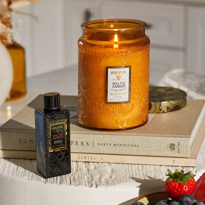 Baltic Amber - Large Embossed Candle