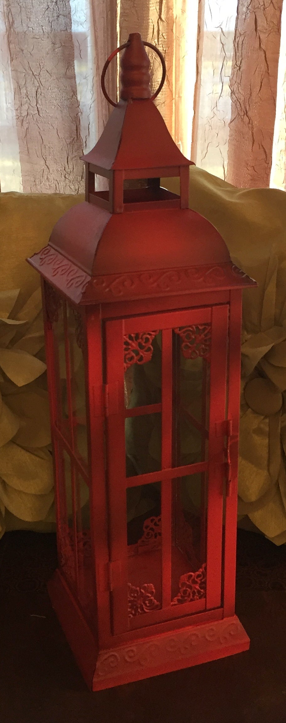 Red Lantern 37"