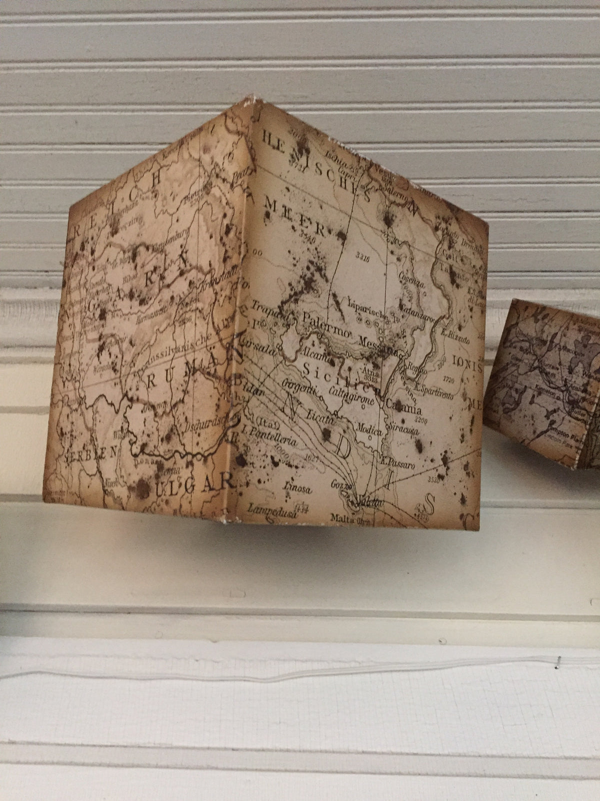 Vintage Map Dimensional Wall Cubes – Set of 5
