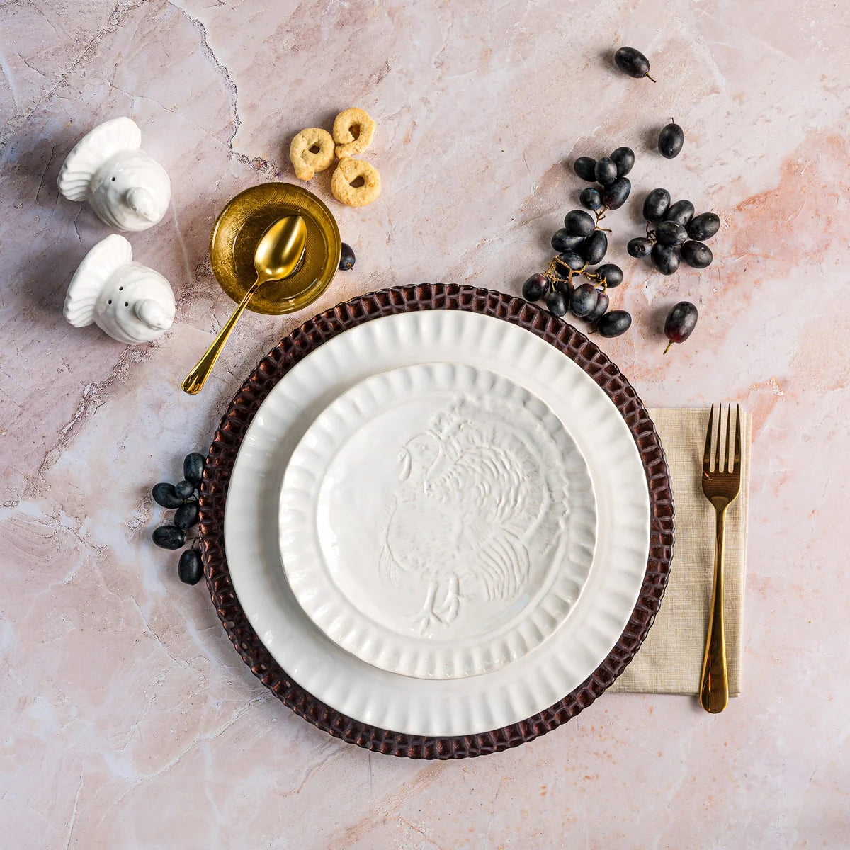 Papersoft Napkins Easy Taupe Dinner Napkins | Pack 20