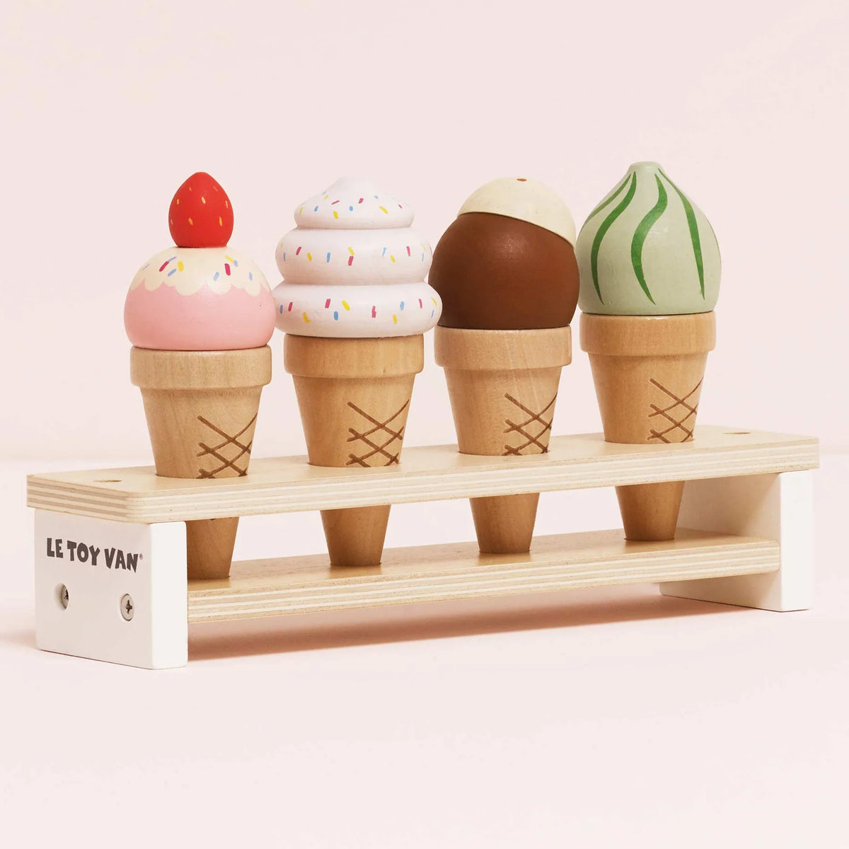 Wooden Ice Cream Cones Set