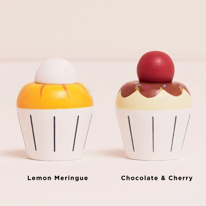 Wooden Cupcake Set