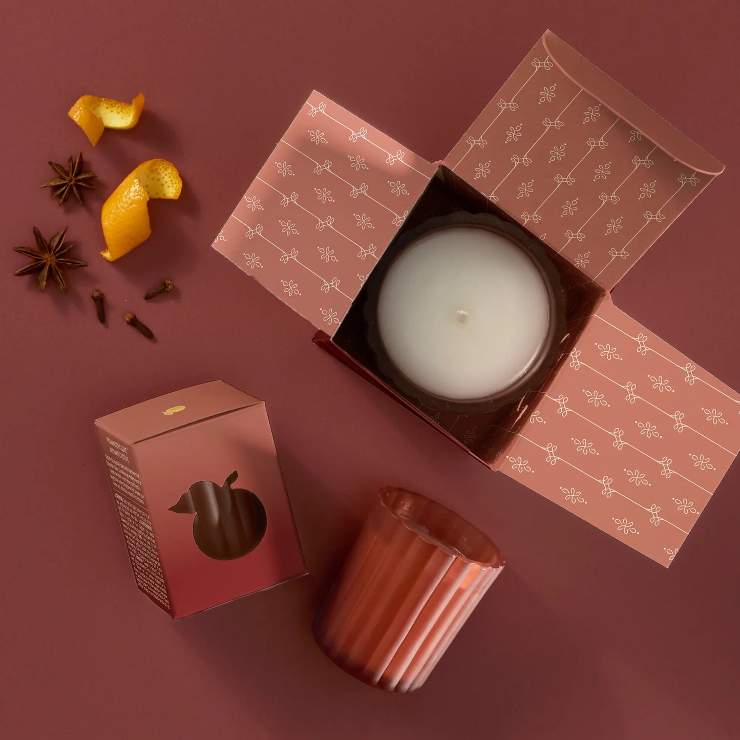 Pomander Clove Boxed Candle 6.1oz
